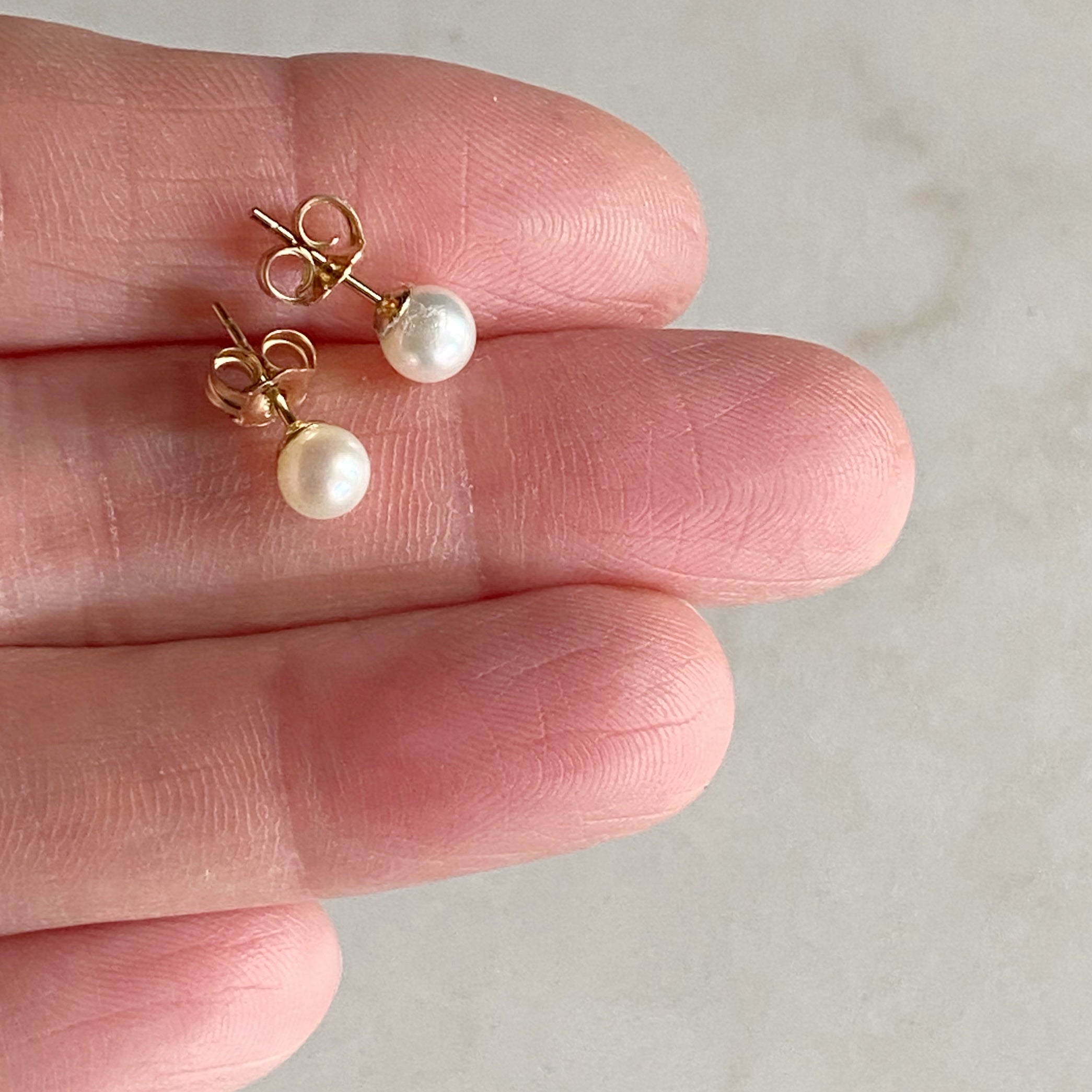 Pearl sale earrings stud